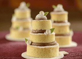 Caramel Swirl Dreamland: Silky Sweet Indulgence